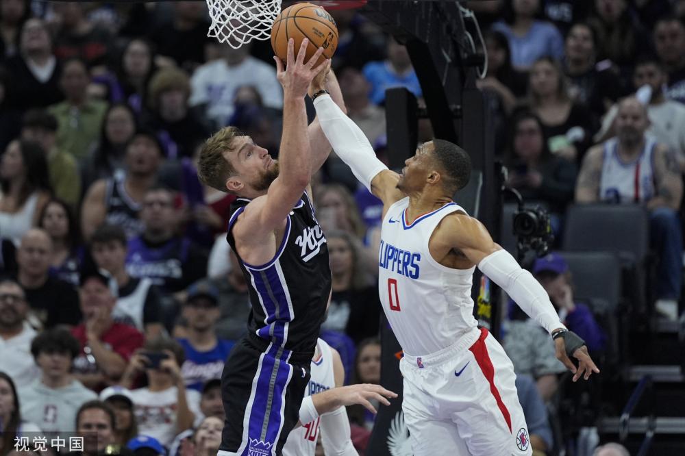 在绿茵场上 在绿茵场上